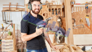 معلم نجار بحي الفيصلية