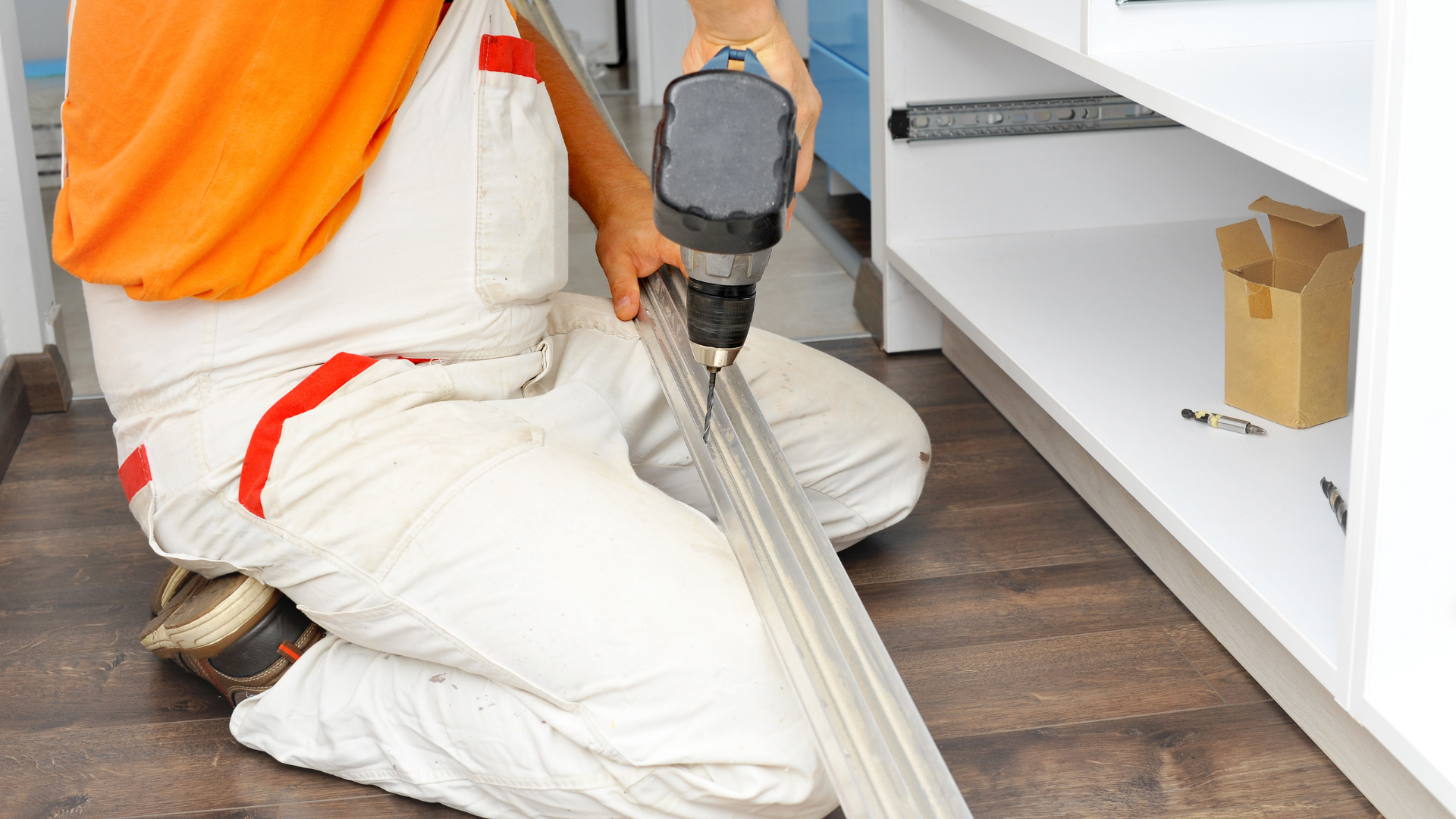 نجار تركيب خزائن بحي الباقوت